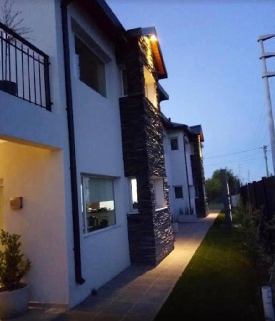 Del Sol Apart Hotel Sarmiento  Eksteriør billede